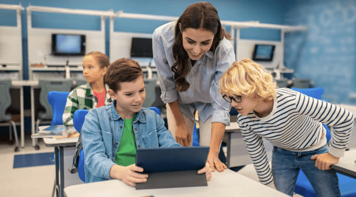 How Technology Is Revolutionizing Modern Classrooms